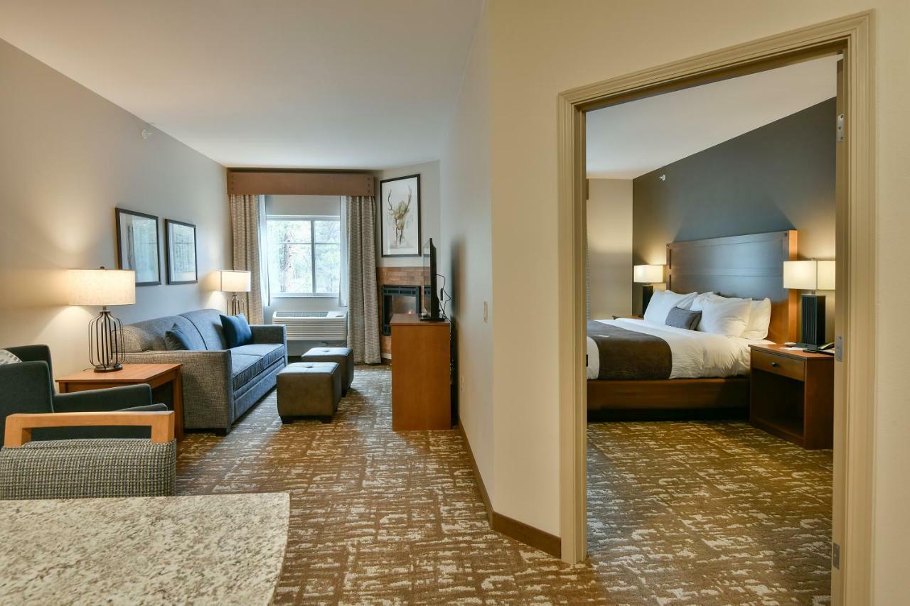 Grandstay Hotel & Suites Sisters Esterno foto